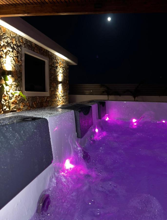 Odyssea Top View & Hot Jacuzzi Front Beach Kremastí Esterno foto