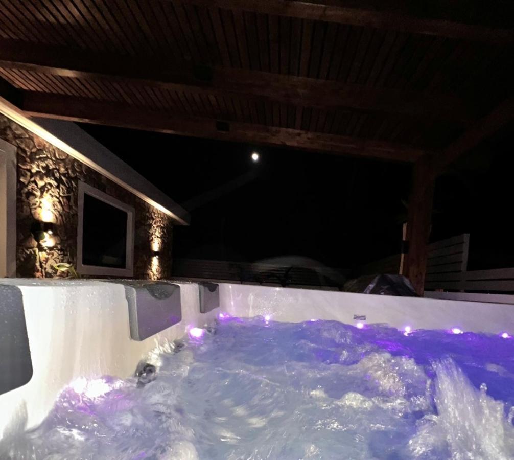 Odyssea Top View & Hot Jacuzzi Front Beach Kremastí Esterno foto